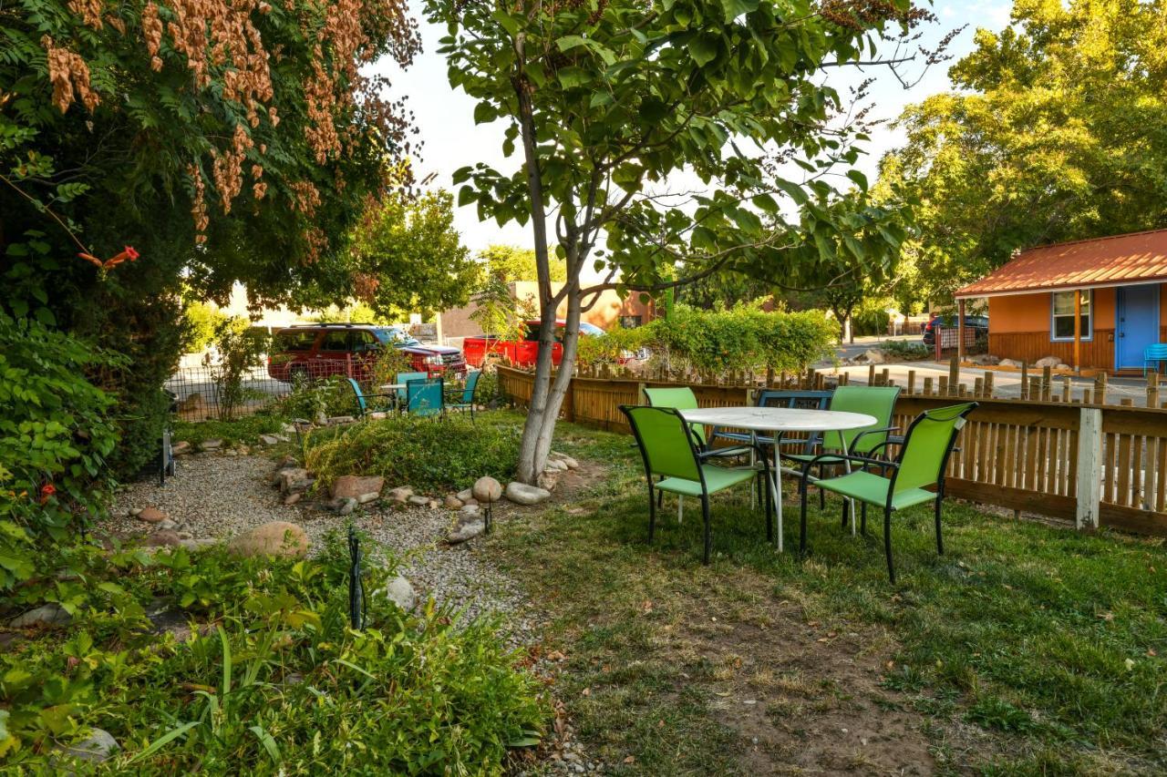 Lodge 5 - Downtown Location. Studio With Shared Hot Tub. Minutes To Arches N.P. Moab Exterior foto