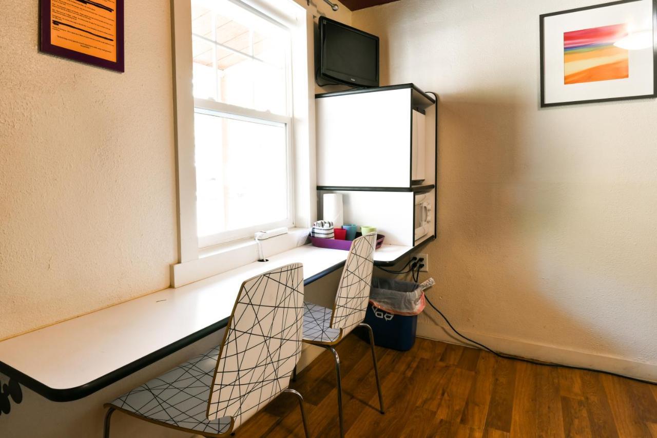Lodge 5 - Downtown Location. Studio With Shared Hot Tub. Minutes To Arches N.P. Moab Exterior foto
